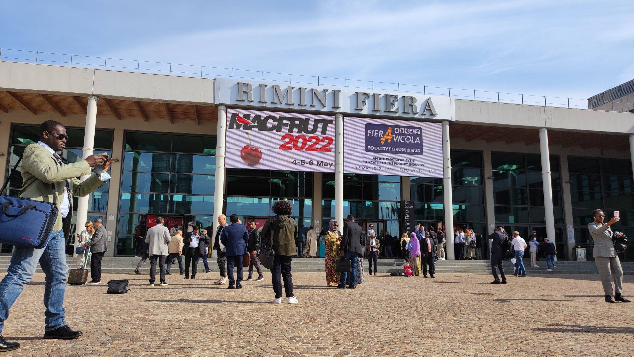macfrut-2022-rimini-italia|Stand de representantes del continente africano, en la imagen: Uganda|macfrut-2022-zona-dinamica|IMG_20220505_170341|macfrut-2022-International-Cherry-Symposium|macfrut-2022